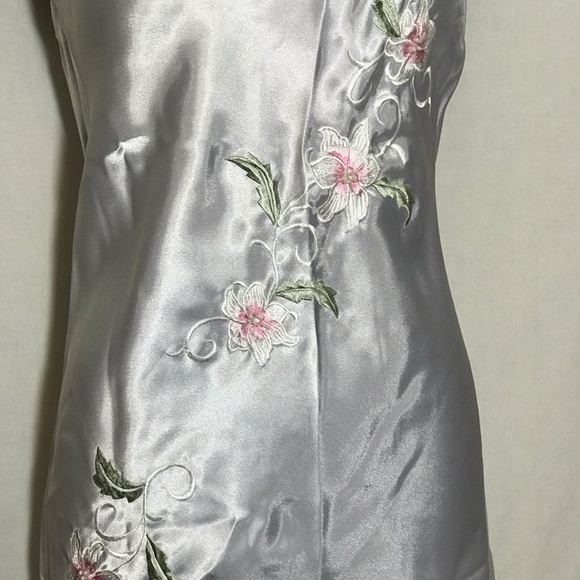 Women’s Night Gown and Robe combination..by Sarah Richard’s …size Medium - Picture 1 of 8